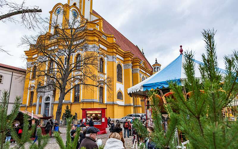 



        
            Weihnachtsmarkt im Kloster Neuzelle,
        
    

        Picture: TMB-Fotoarchiv/Steffen Lehmann
    