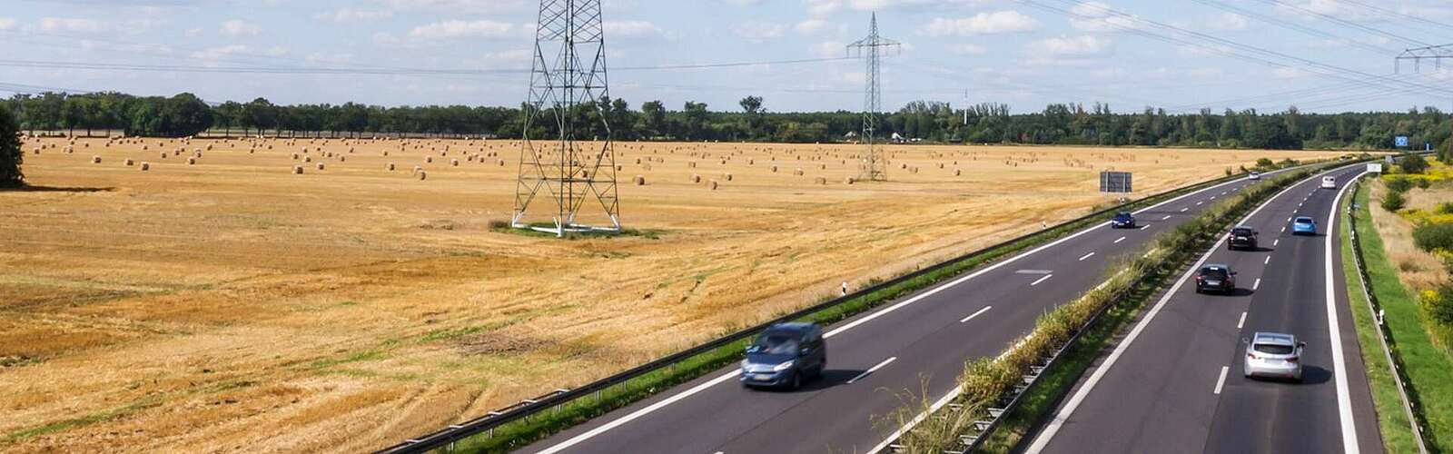 Autobahn,
        
    

        Picture: fotolia.de/sp4764