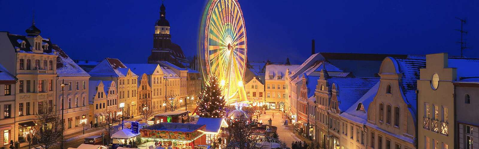 Weihnachtsmarkt in Cottbus,
        
    

        Picture: TMB-Fotoarchiv/Rainer Weisflog