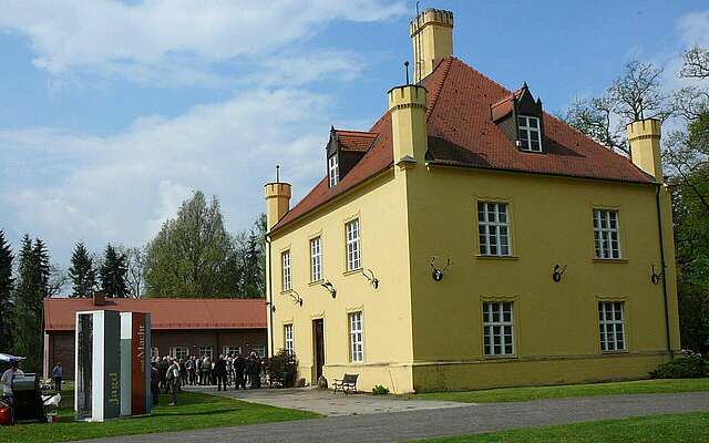 Ausstellung am Jagdschloss Groß Schönebeck