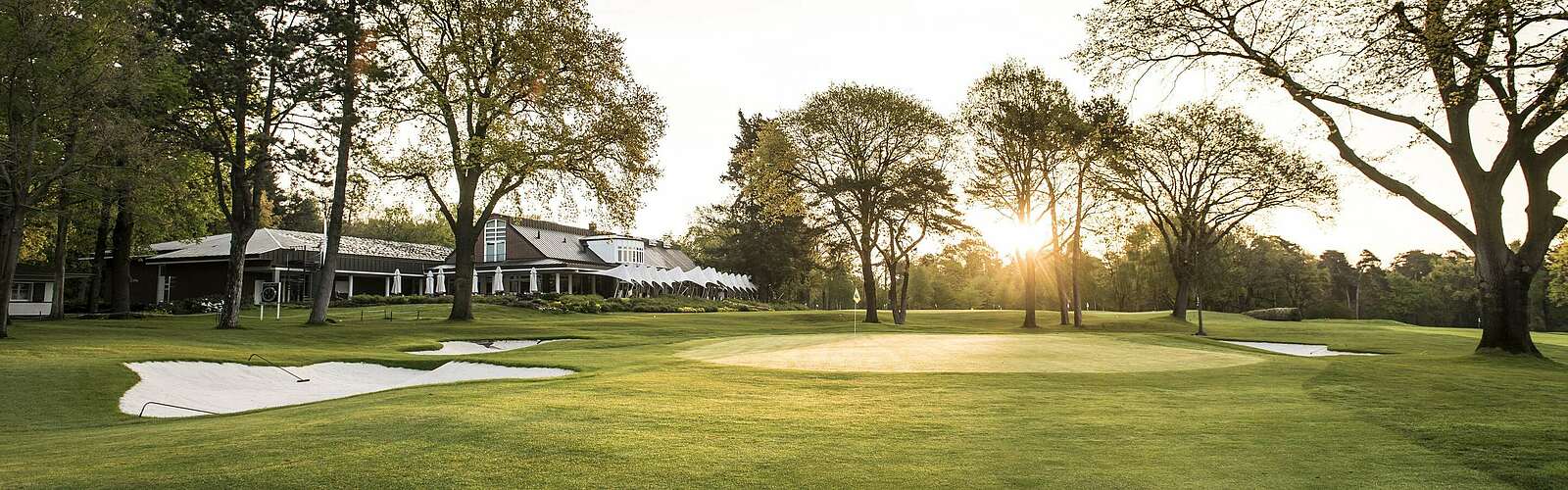 Sonnenaufgang im Golf- und Land-Club Berlin-Wannsee ,
        
    

        
            Foto: Golf- und Land-Club Berlin-Wannsee e.V.