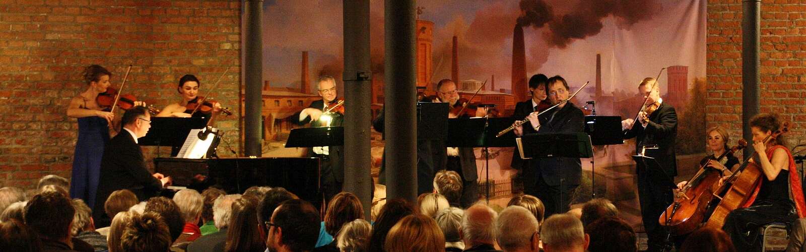 Konzert auf dem Landgut Stober,
        
    

        Picture: Havelländische Musikfestspiele gGmbH/Timo Fox