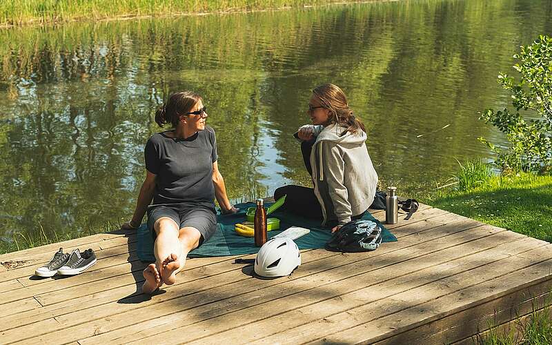 



    
        
                Radfahrerinnen im Ziegeleipark Mildenberg,
            
        
                Picture: TMB Tourismus-Marketing Brandenburg GmbH/Steffen Lehmann
            
    
