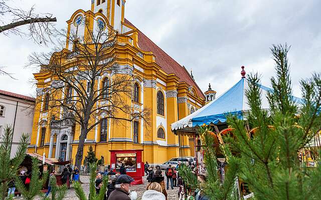 Märchenweihnachtsmarkt im Kloster Neuzelle