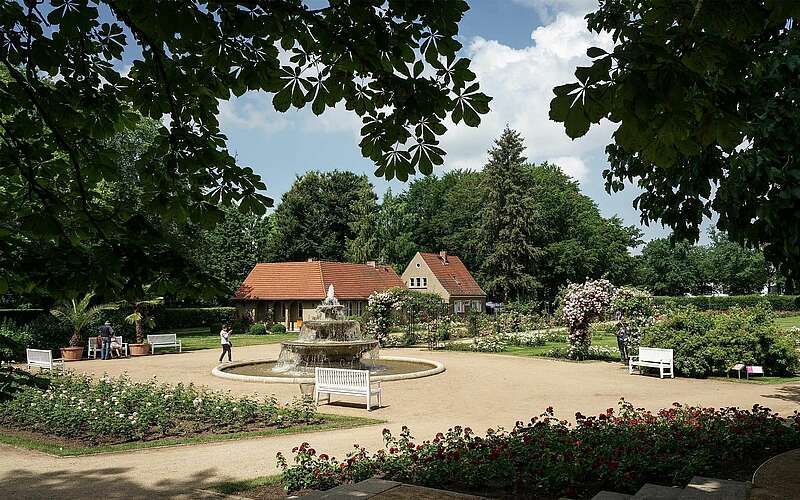 



    
        
                Oberlausitzer Rosengarten,
            
        
                Picture: TMB Tourismus-Marketing Brandenburg GmbH/Yorck Maecke
            
    
