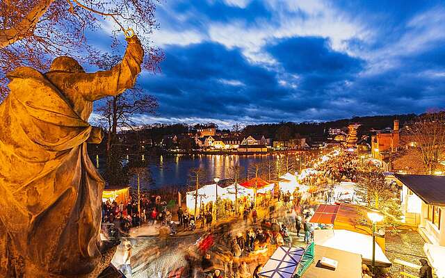 Märchenweihnachtsmarkt im Kloster Neuzelle