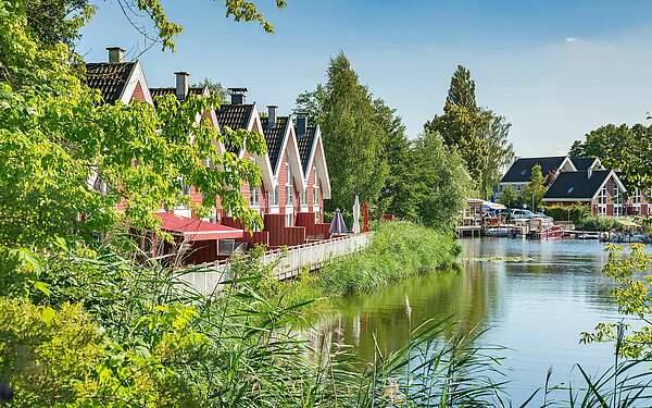 Ferienhäuser am Wasser im Ferienpark Scharmützelsee