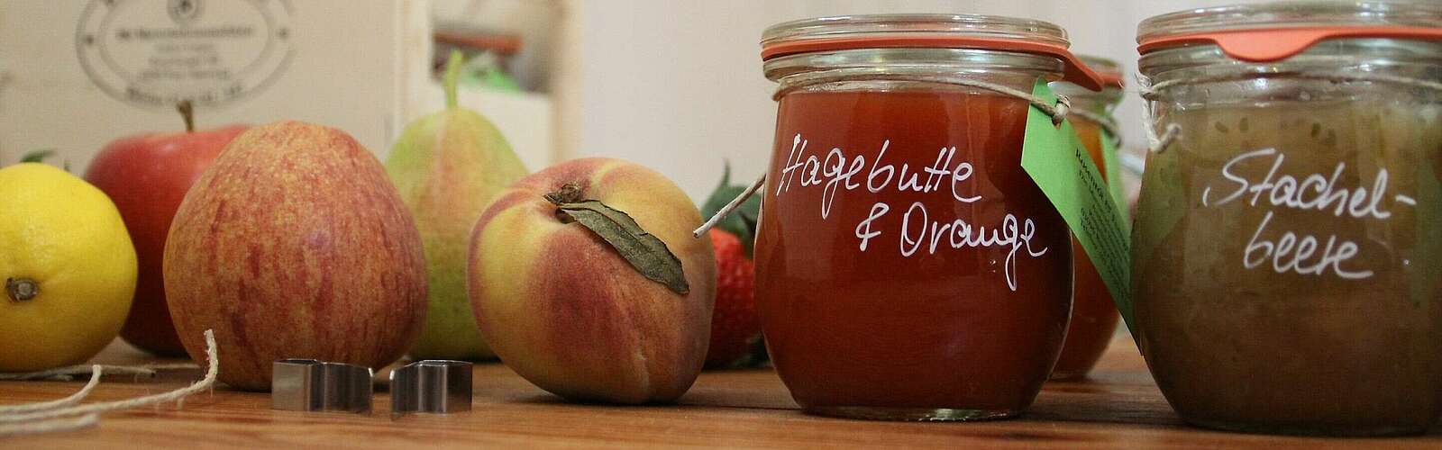 Marmeladen,
            
        
                Picture: Rosenrot &amp; Feengrün/Kein Urheber bekannt